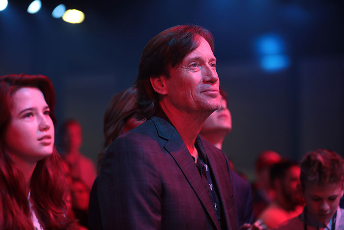 Kevin Sorbo Fumes Over “Woke Hollywood” And Wants To Make It "Manly Again"