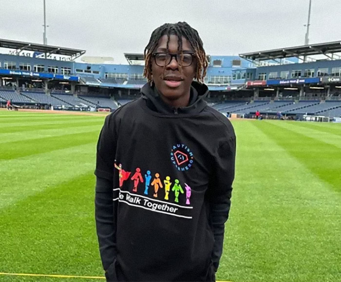 Parents Devastated After Teen Dies Hours After Taking Part In "One Chip Challenge" Parents Devastated After Teen Dies Hours After Taking Part In "One Chip Challenge"