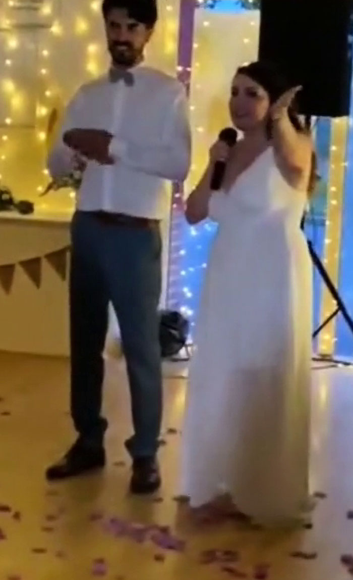 Couple Goes With Unorthodox Decision Of Catering McDonald’s, It Ends Up Being A Hit Couple Goes With Unorthodox Decision Of Catering McDonald’s, It Ends Up Being A Hit