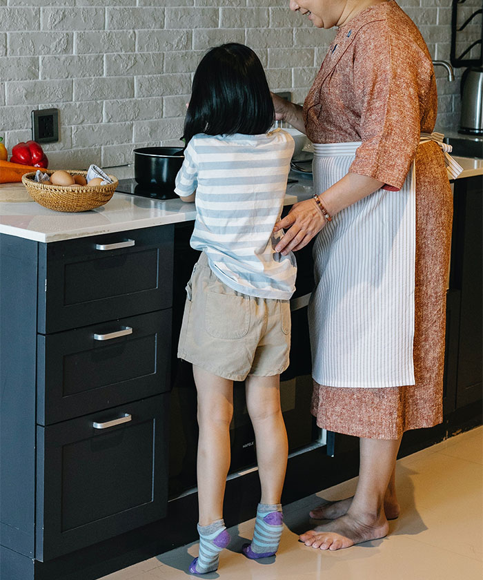 Grandma Refuses To Babysit For Free, Her Daughter Goes Online To Vent Grandma Refuses To Babysit For Free, Her Daughter Goes Online To Vent