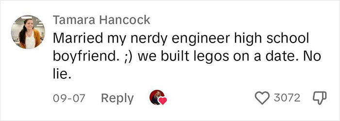 Woman Says Nerds Make The Best Hubbies, Others Jump In To Explain Why It’s A Thing Woman Says Nerds Make The Best Hubbies, Others Jump In To Explain Why It’s A Thing