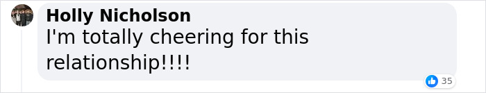 Taylor Swift Attends Chiefs Game With Travis Kelce's Mom Amid Dating Rumors Taylor Swift Attends Chiefs Game With Travis Kelce's Mom Amid Dating Rumors