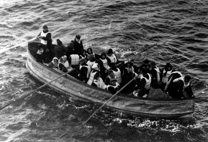 Titanic lifeboat with people in it