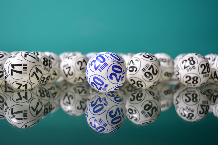 Man Wins $22 Million In The Lottery, Does The Sensible Thing Of Telling No One Man Wins $22 Million In The Lottery, Does The Sensible Thing Of Telling No One