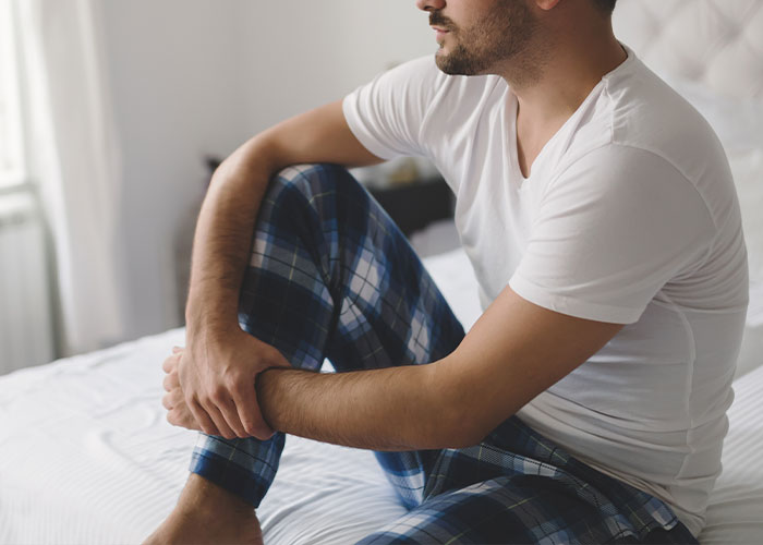 Man Thinks His Wife Cuts Off His Pants Strings, Finds Out Adorable Reason They Go Missing Man Thinks His Wife Cuts Off His Pants Strings, Finds Out Adorable Reason They Go Missing