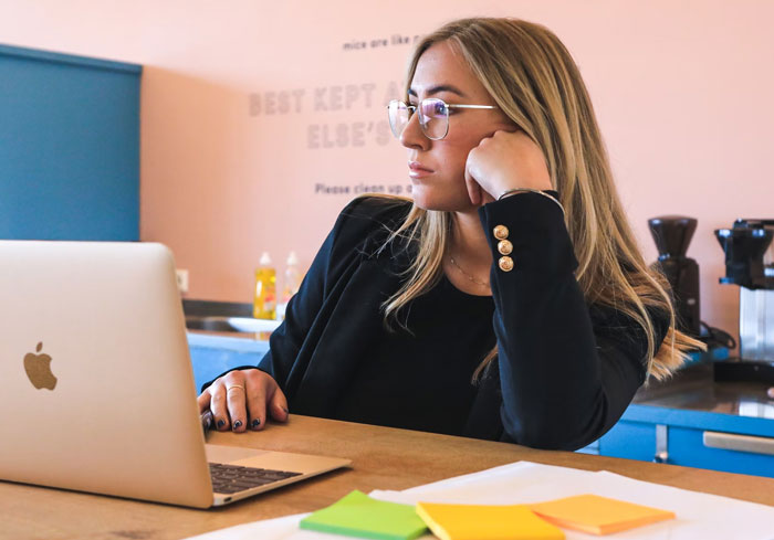 “You Will Regret It Later On”: 30 Millennials Share The Best Advice They Have For Gen Z