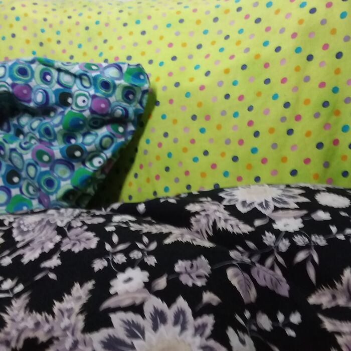Make Unique Pillowcases With Less Than A Yard Of Fabric