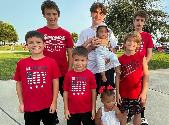 Man’s Love For A Single Mom Led To The Adoption Of Her Six Beautiful Children