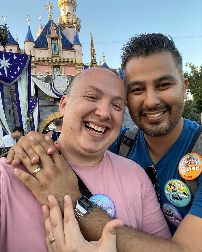 Disneyland Works Its Magic As Man Proposing To His Boyfriend Gets Proposed To Back