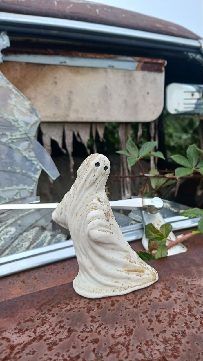 Jack And The Ghost Of The Wrecking Yard