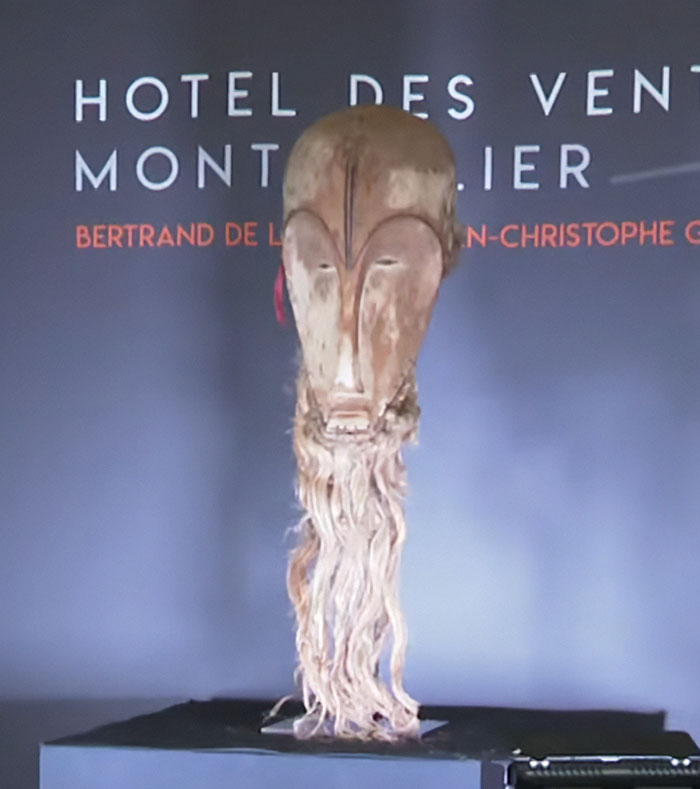 Elderly French Couple Give Away $4 Million African Mask For $158, Sue Art Dealer