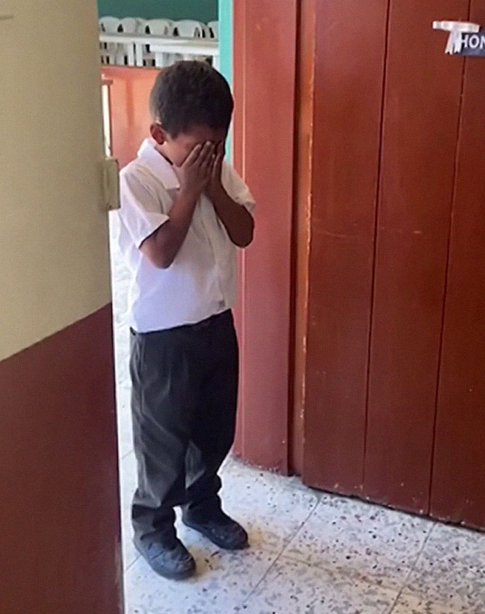 "I Was So Happy": 8-Year-Old Gets Thrown First-Ever Surprise Birthday Party, Is Left In Tears