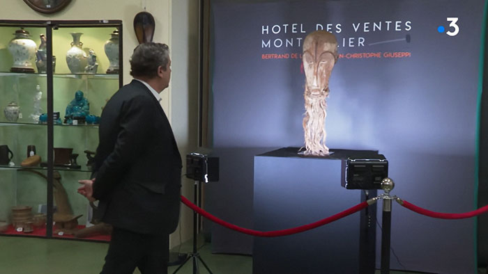 Elderly French Couple Give Away $4 Million African Mask For $158, Sue Art Dealer Elderly French Couple Give Away $4 Million African Mask For $158, Sue Art Dealer