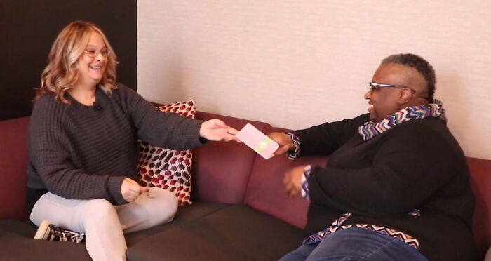 1980 Pen Pals Meet Each Other For The First Time 1980 Pen Pals Meet Each Other For The First Time