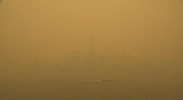 This Was New York City Earlier Today, Which Was Temporarily Ranked #1 For The Worst Air Quality In The World Due To The Wildfires In Canada