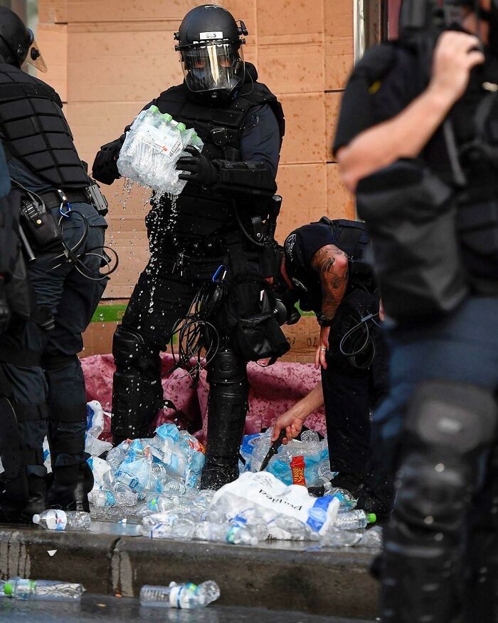 Asheville Pd Destroy Medic Station For Protestors; Stab Water Bottles & Tip Over Tables Of Supplies