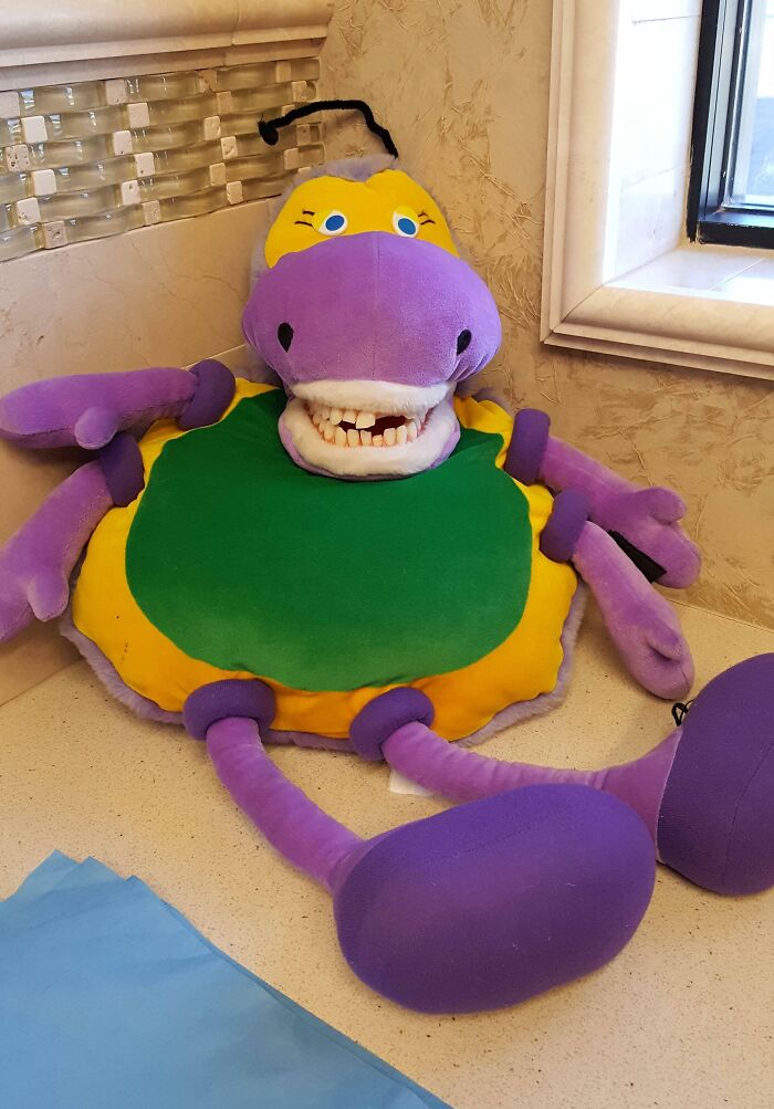 Met This Terrifying Thing At The Dentist's Office