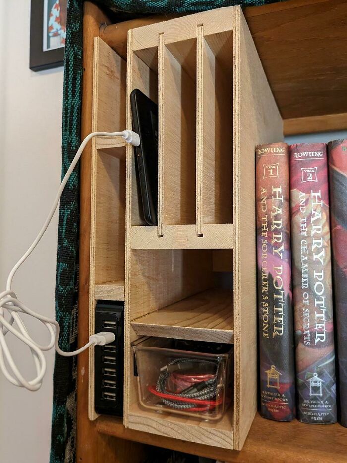 I Made A USB Charging Station. Space For Cords And Attachments. Seven Port Hub Installed. I Built It To Fit The Bookshelf Perfectly