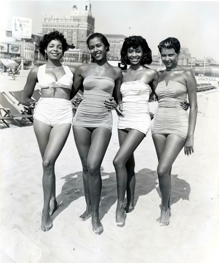 Four Women At Chicken Bone Beach, A Segregated Beach In Atlantic City By John W. Mosley, 1960s 