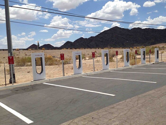 Tesla Stations In Middle Of Desert, AZ