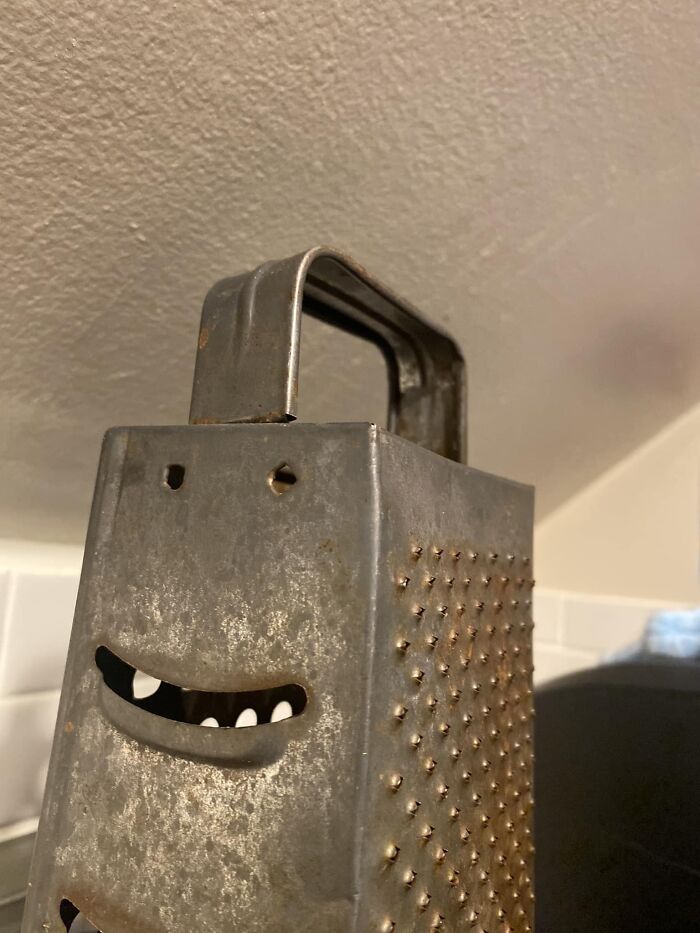 He’s Feeling Grate Edit: No Worries, He’s Just Decoration! No Tetanus For Me