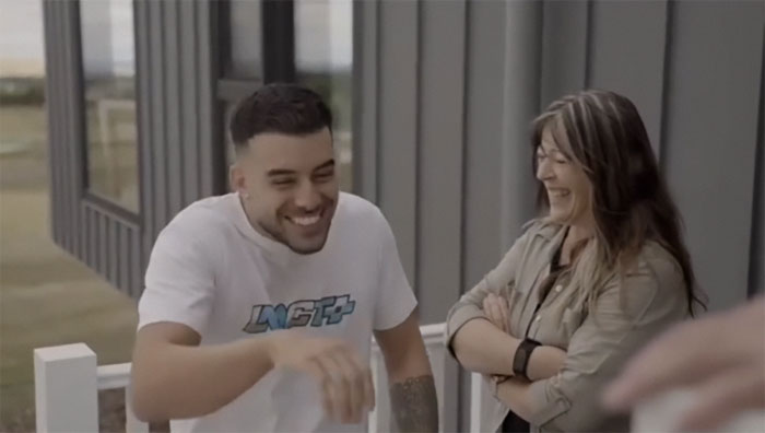 "We Were Just Like, What The Hell?": Aussie Couple Furious After Winning $4.2 Million House "We Were Just Like, What The Hell?": Aussie Couple Furious After Winning $4.2 Million House