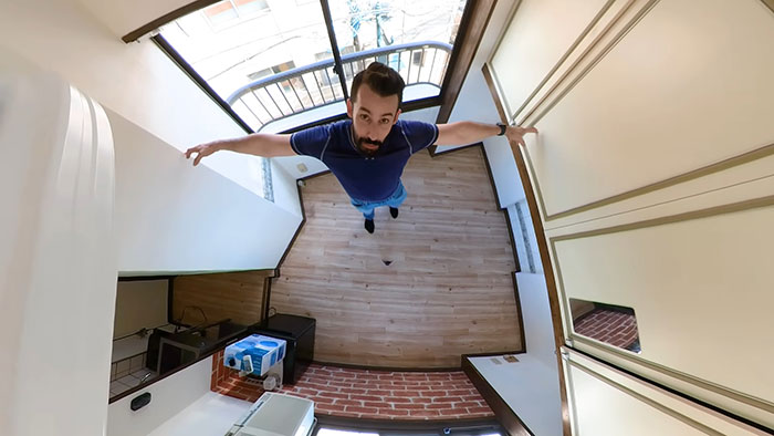 People Are Flabbergasted After Seeing How Claustrophobic “Japan’s Tiniest Apartment” Is