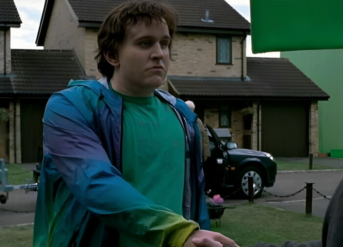 Potterheads Left In Tears Following Cut Harry Potter Scene Showing Dudley’s Sweet Gesture Potterheads Left In Tears Following Cut Harry Potter Scene Showing Dudley’s Sweet Gesture