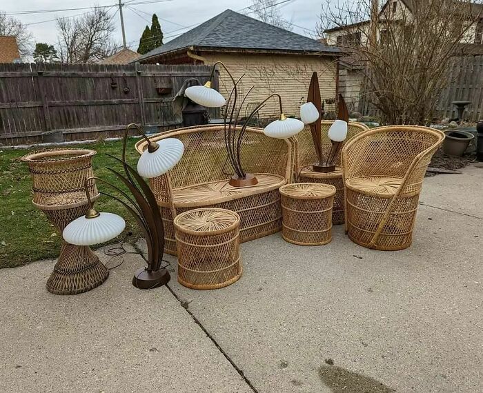 Hit Up An Estate Sale In Milwaukee Yesterday And Snagged This Set And Omg I'm In Love