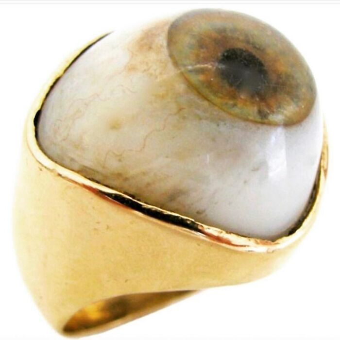 Victorian Mourning Ring With Glass Eye Of The Deceased Ca. 1890
