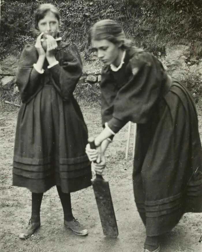 Virginia Woolf And Vanessa Bell Playing Cricket At Talland House, 1894