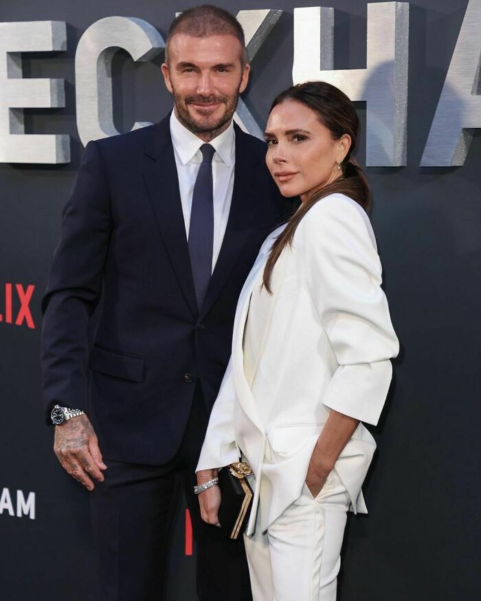 David Beckham Calls Out Wife For Claiming Her Family Was "Very Working Class", Wins The Internet David Beckham Calls Out Wife For Claiming Her Family Was "Very Working Class", Wins The Internet