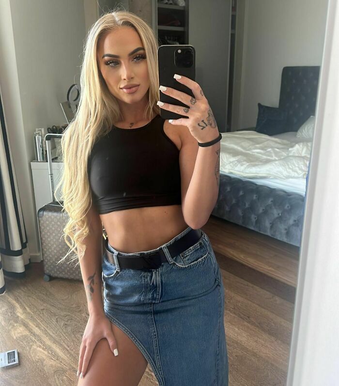 Football Star Alisha Lehmann Says “Very Well-Known” Celeb Offered Her $110k For A Night Together