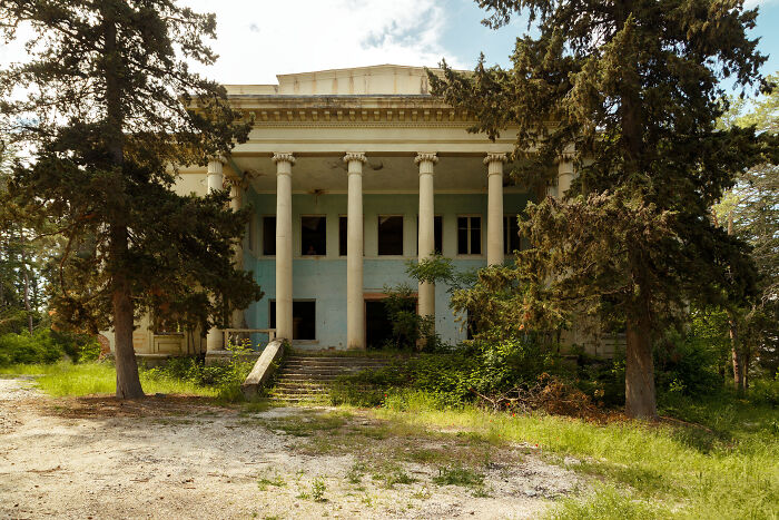 House Of Culture, Georgia