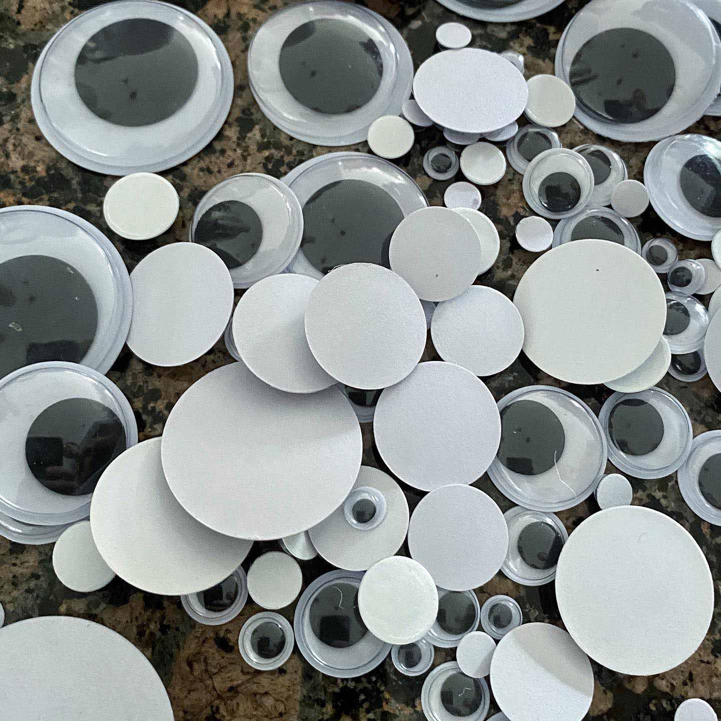 Many googly eyes