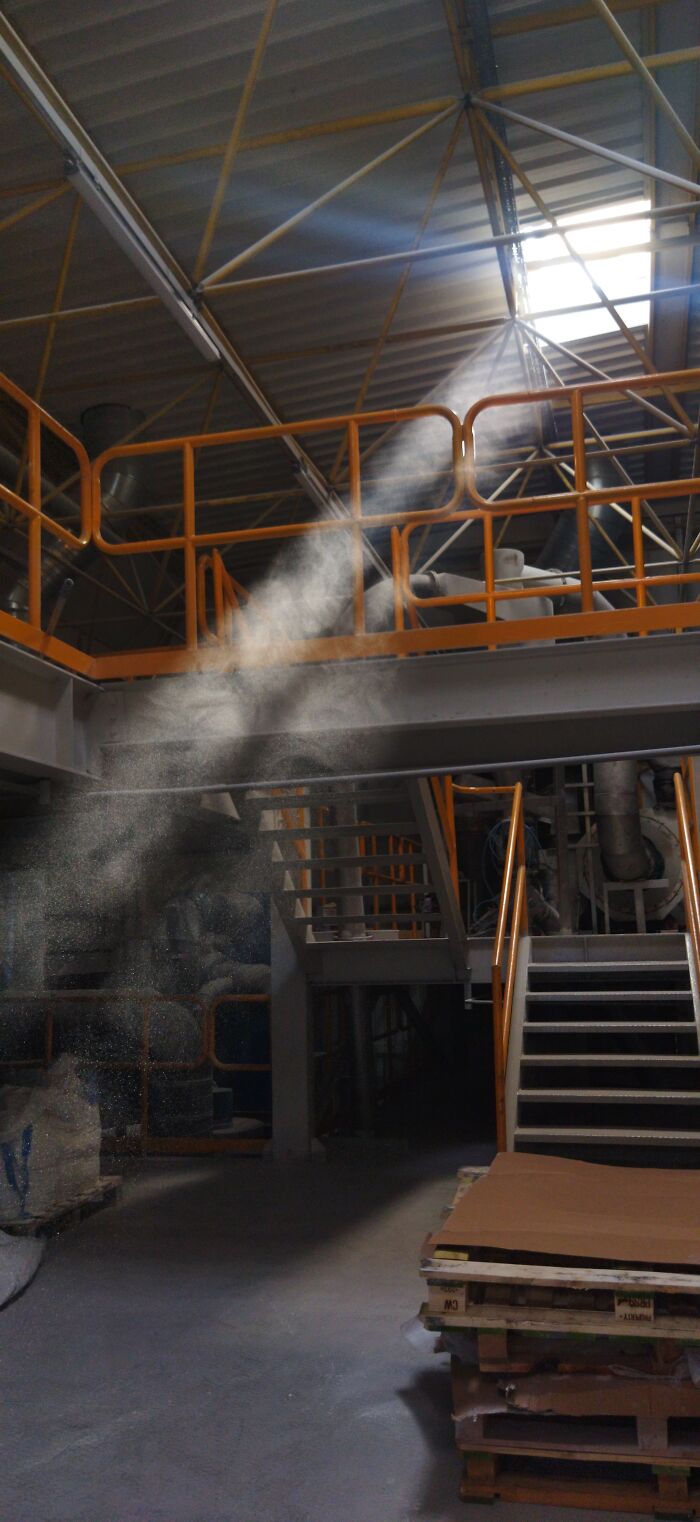 I Captured Concerning Conditions Of What It's Like To Work In The Industrial Field I Captured Concerning Conditions Of What It's Like To Work In The Industrial Field