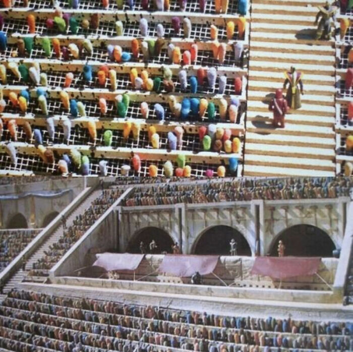 The Crowd In Star Wars Is Actually A Bunch Of Colored Q-Tips
