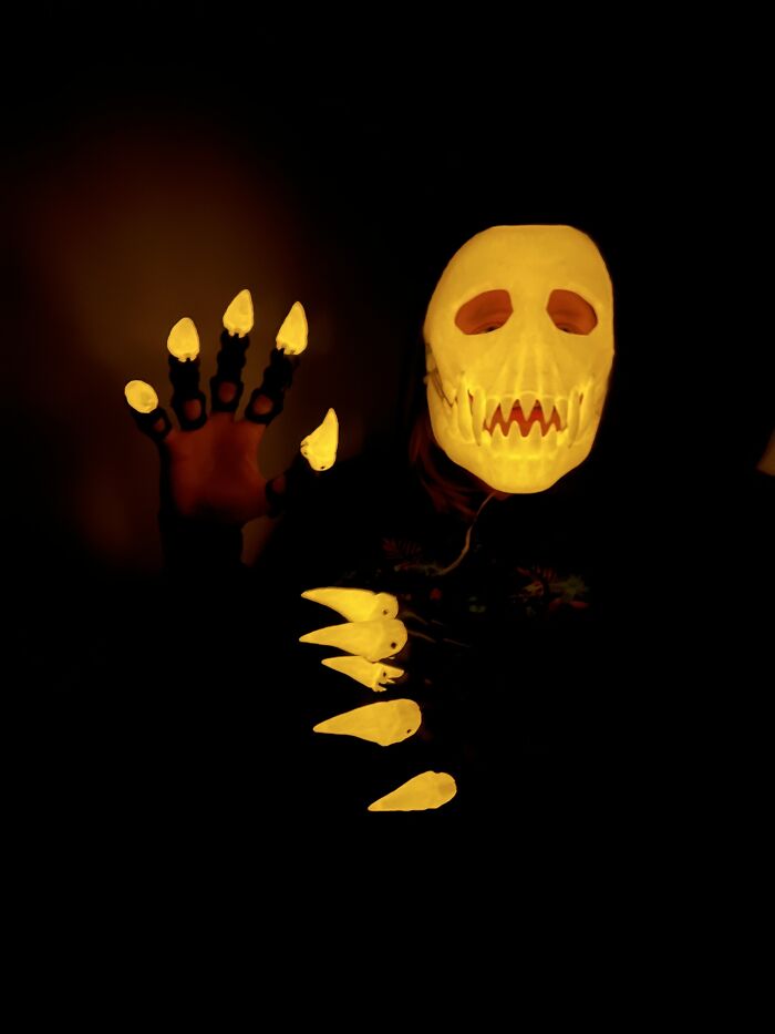 Glowing Monster Raptor