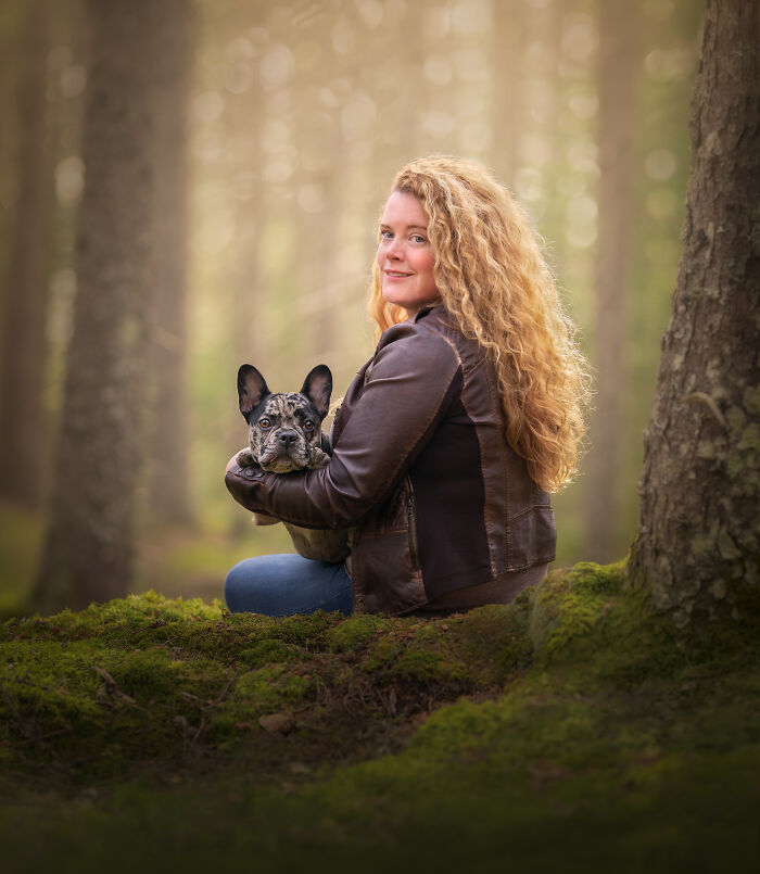 A portrait with French bulldog in the forest