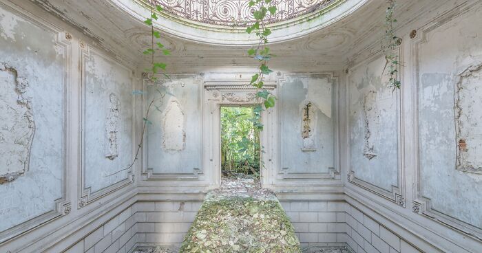 What Would Happen If Mankind Suddenly Disappeared: My 25 Photos Of Abandoned Places