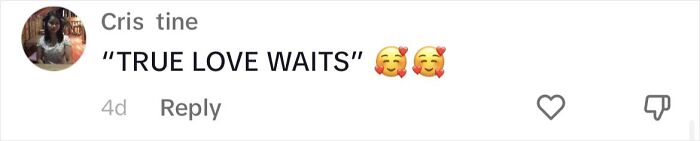 Heartwarming Story Of High School Sweethearts Reunited At The Airport After Sixty Years Apart Heartwarming Story Of High School Sweethearts Reunited At The Airport After Sixty Years Apart