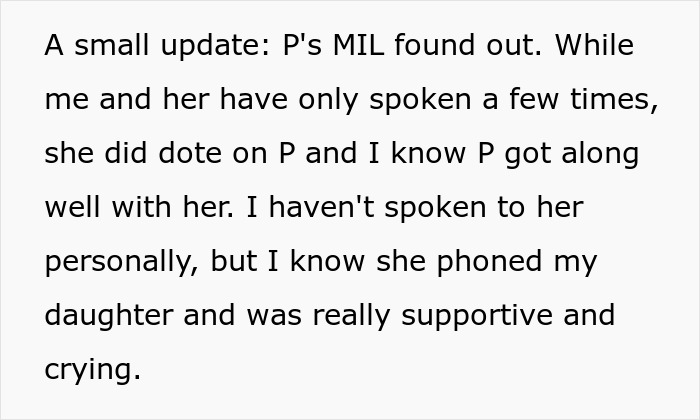 Woman Thinks Mom Is Wrong For Uninviting Her From Christmas Because Of Dating Sister’s Husband Woman Thinks Mom Is Wrong For Uninviting Her From Christmas Because Of Dating Sister’s Husband