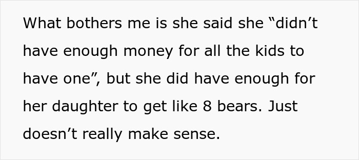 Mom Confronts ‘Karen’ After She Forces 6 Y.O.’s B-Day Party Guests To Give Up Their Build-A-Bears Mom Confronts ‘Karen’ After She Forces 6 Y.O.’s B-Day Party Guests To Give Up Their Build-A-Bears
