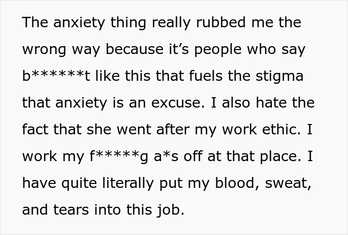 “You Are Giving Me So Much Anxiety”: Woman Loses It After Cashier Asks If She Could Pay With Card “You Are Giving Me So Much Anxiety”: Woman Loses It After Cashier Asks If She Could Pay With Card