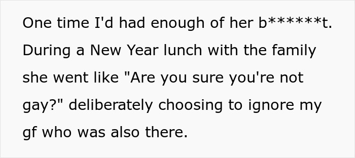 Man Annoyed With Aunt Questioning His Sexuality Gives A Raunchy Reply, Making Her Leave Family Dinner Man Annoyed With Aunt Questioning His Sexuality Gives A Raunchy Reply, Making Her Leave Family Dinner