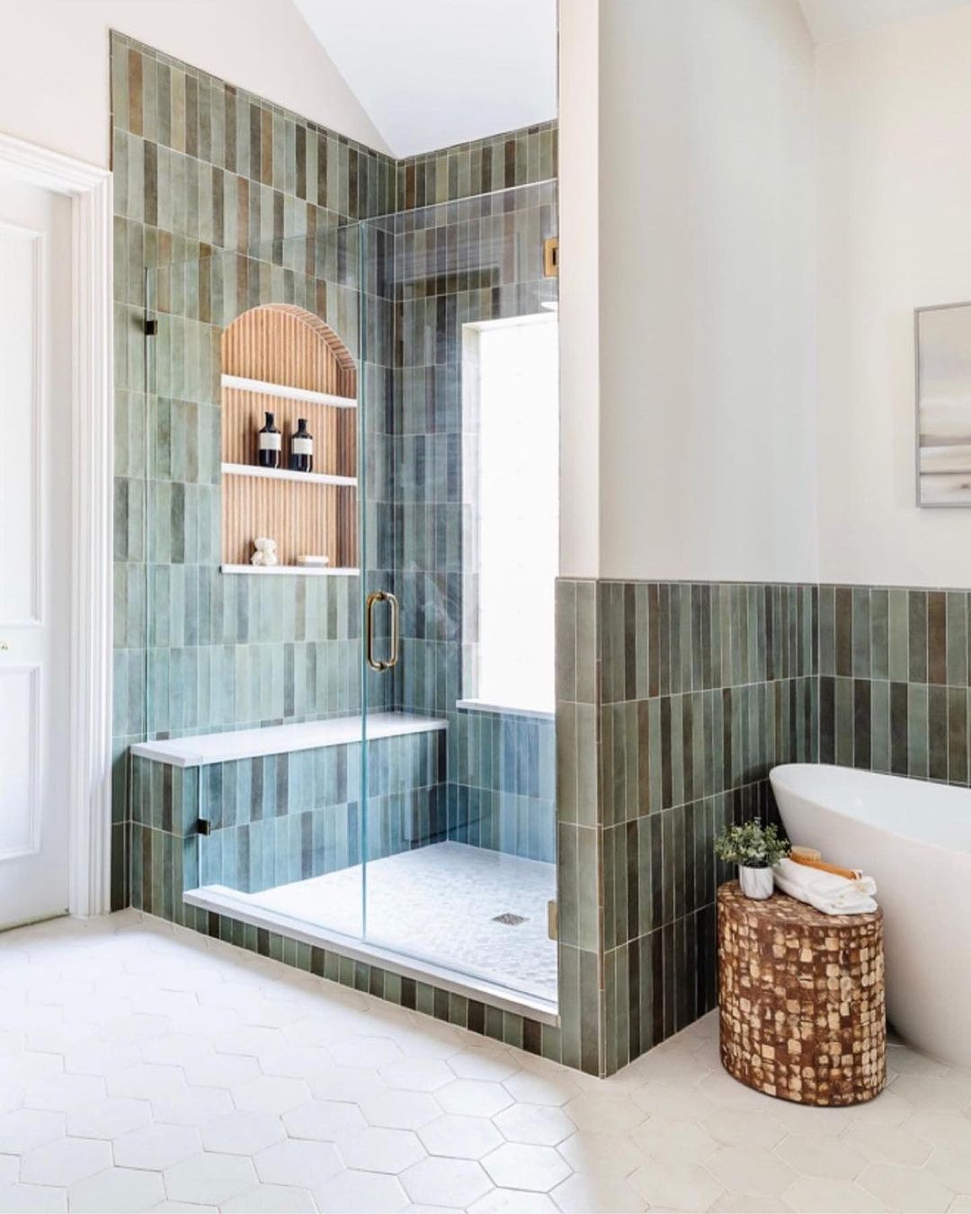 Amazing Green Small Bathroom Wall Tile Ideas
