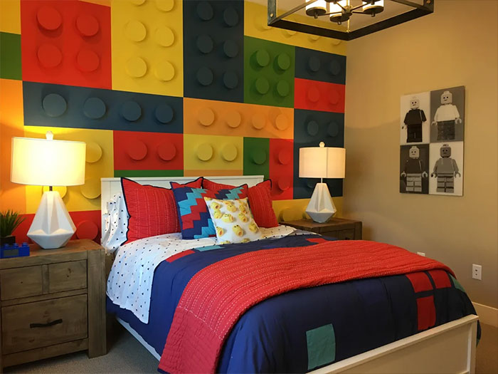 Bedroom design inspired by Lego