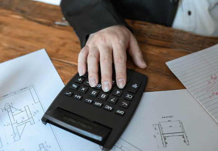 40 Of The Biggest ‘Lies’ Told In Human History That People No Longer Are Buying