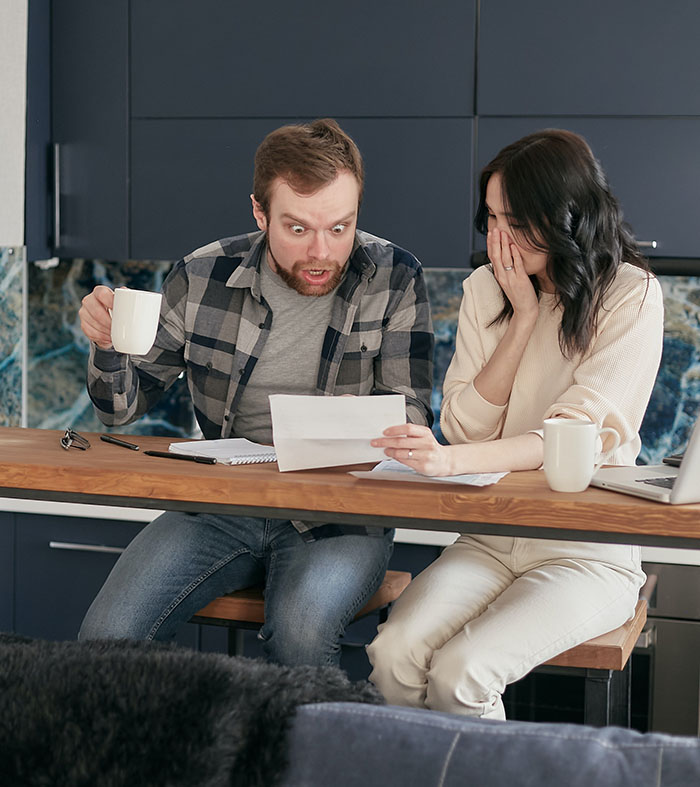 Parent Expects Son To Keep Paying Rent Even While He’s Away From Home, He Refuses Parent Expects Son To Keep Paying Rent Even While He’s Away From Home, He Refuses