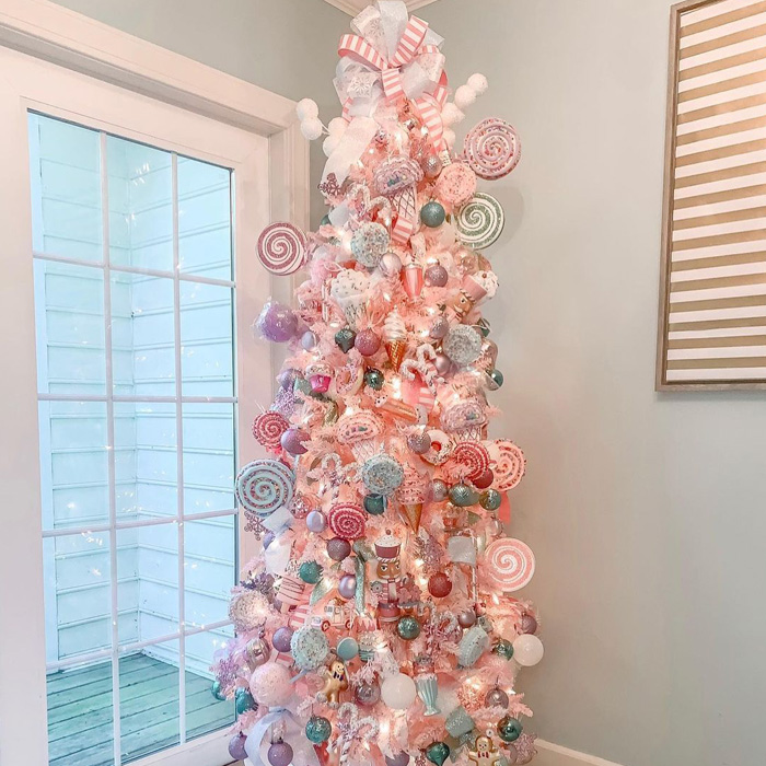 The pink candy Christmas tree 